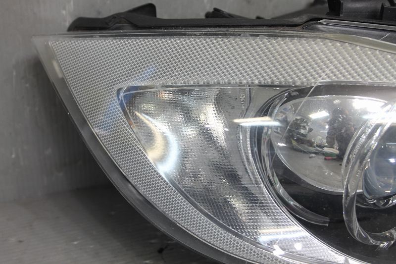 BMW 3シリーズ 325i セダン 右ハン 前期(E90 VB25) 純正 右 ヘッドライト HID キセノン バラスト レベライザー 63.11-7 161 674.9 p042154_画像4