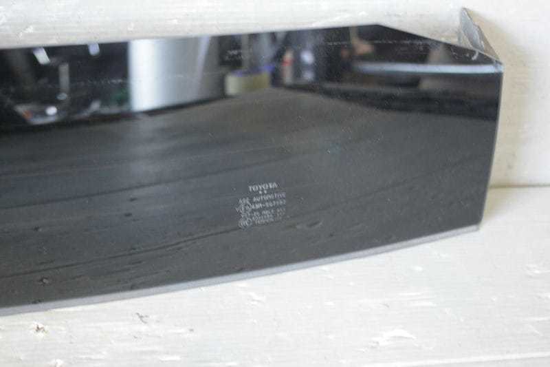 30 プリウス (ZVW30) リア下側ガラス バックウィンドウガラス 熱線 デフロスター デフォッガー 43R-007952 b2491-gys160_画像2