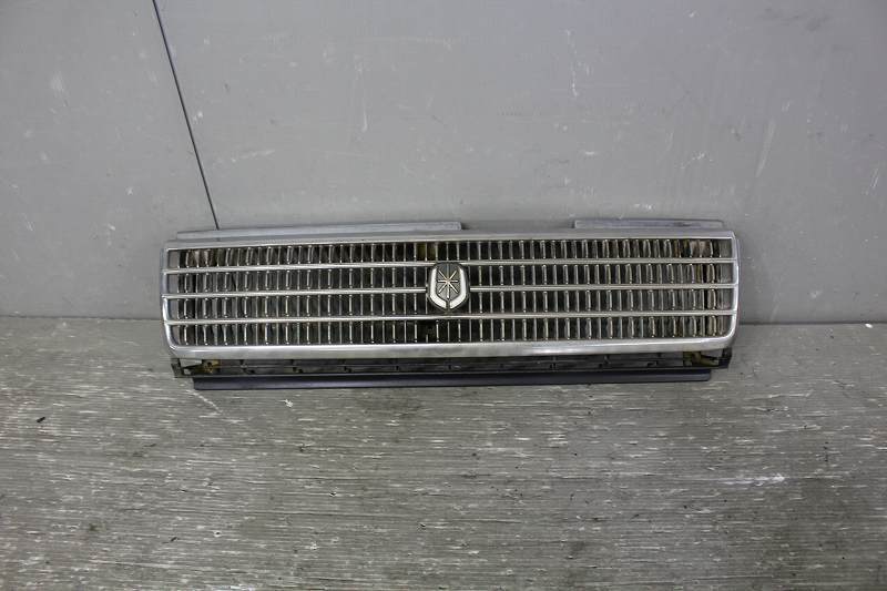  Mark 2 van front grille GL latter term ( YX78V GX70G LX76V YX76V ) original radiator grill 53101-91604 P026496