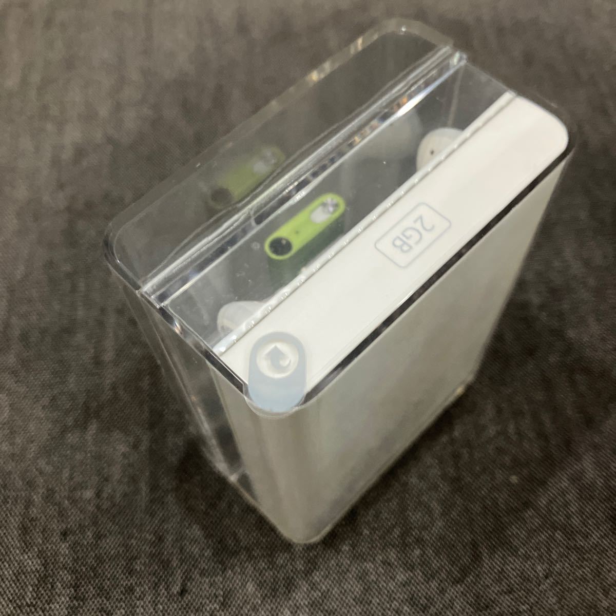 iPod shuffle 2GB Green PC381J/A ゆ_画像9