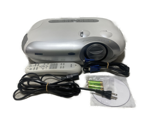 完動品 美品 EPSON dreamio ホームプロジェクター EMP-TW200 貴重 レア ヴィンテージ
