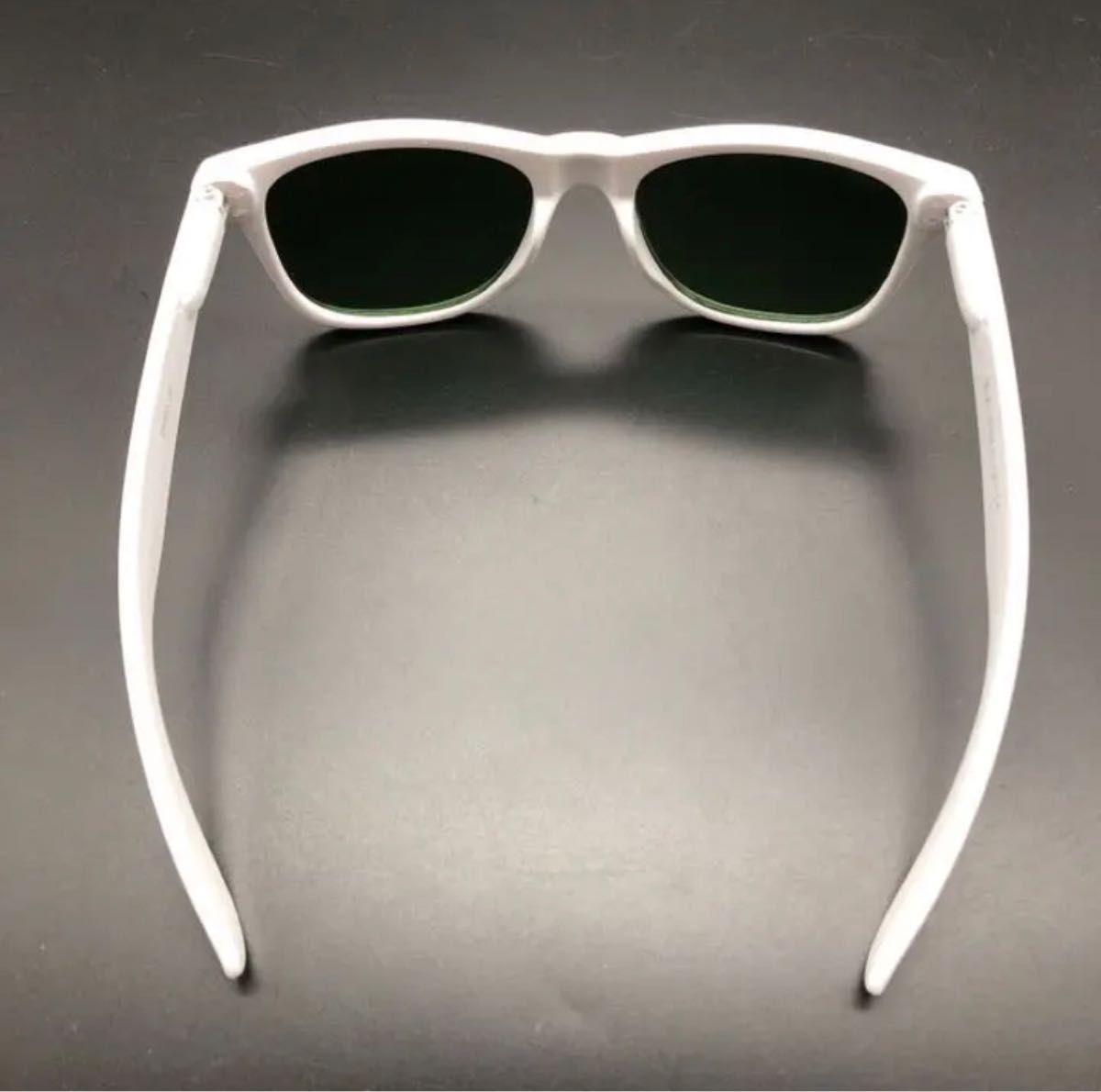 【レトロ】レイバン ホワイトフレームサングラス RayBan レイバン サングラス ZX300 Wayfarer ピンクホワイト
