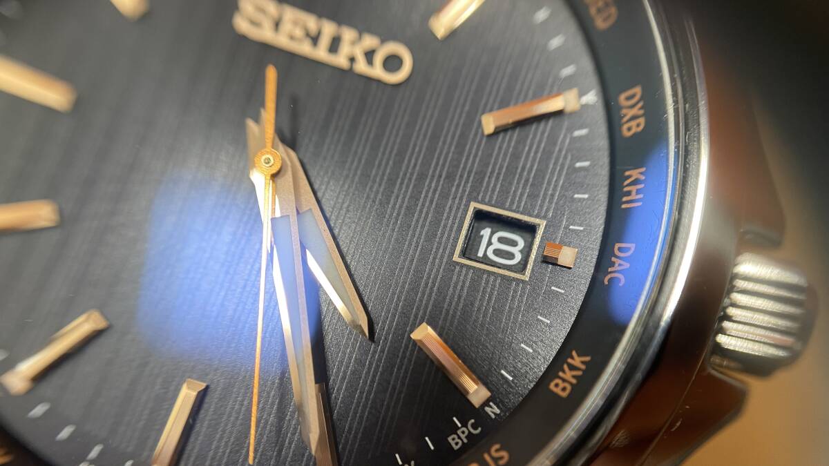 【未使用】未使用 SEIKO 腕時計 SELECTION SBTM293 電波 ソーラー 10気圧防水 ワールドタイム パワーセーブ機能 ブラック×ピンクゴールド_画像4