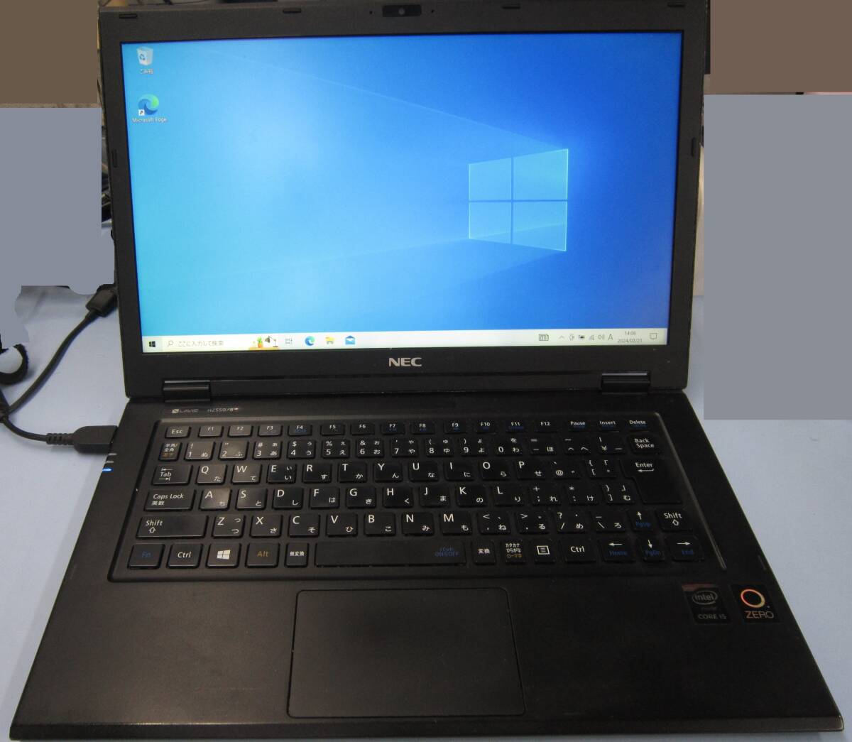 LAVIE Hybrid ZERO HZ550BAB core i5-5200U @2.20GHz 4GB-RAM 128GB-SSD 中古品 傷多くジャンク扱い_画像1