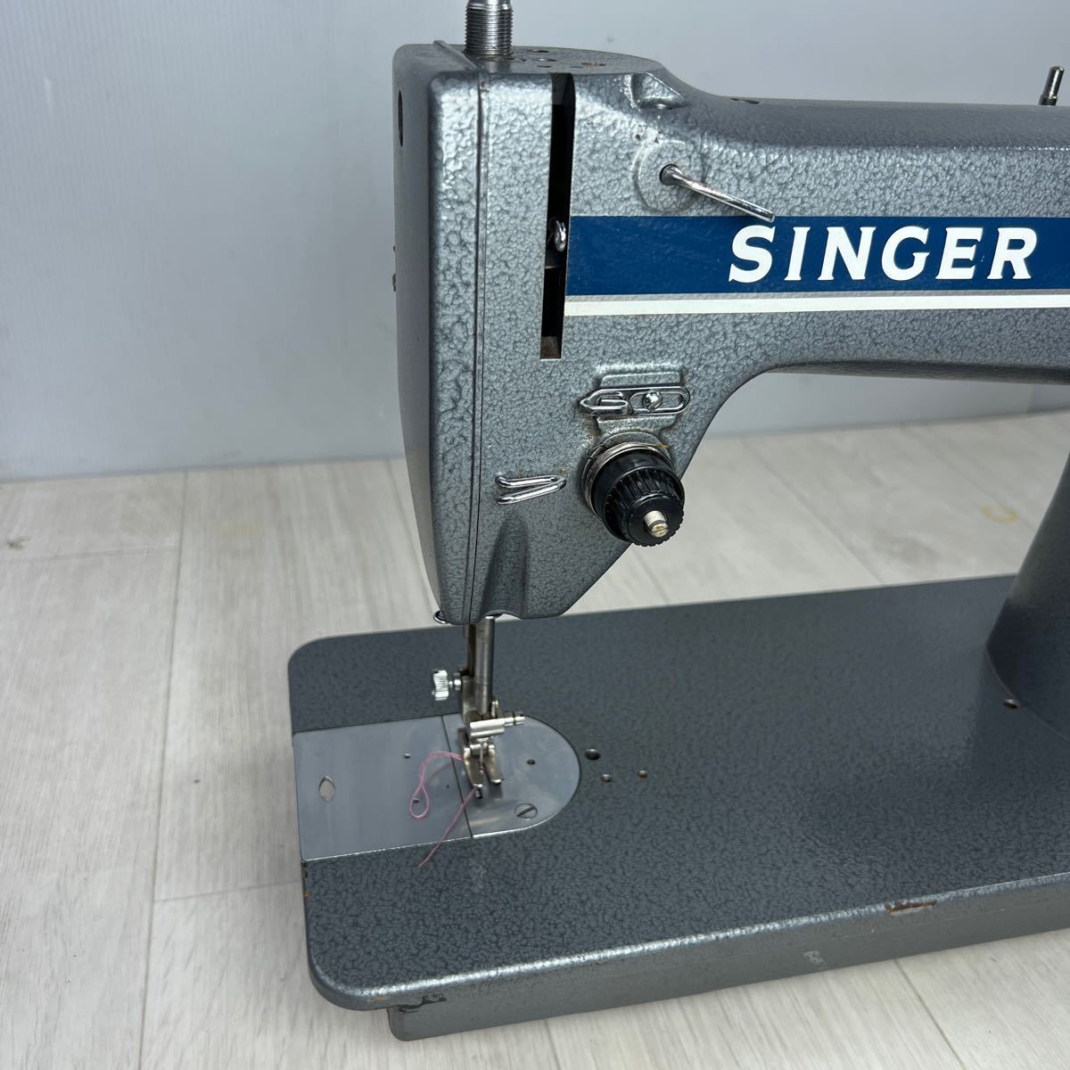 SINGER シンガー 工業用ミシン 188 Professional プロフェッショナル アンティーク ハンドクラフト 職業用ミシン 動作未確認【ジャンク】_画像3