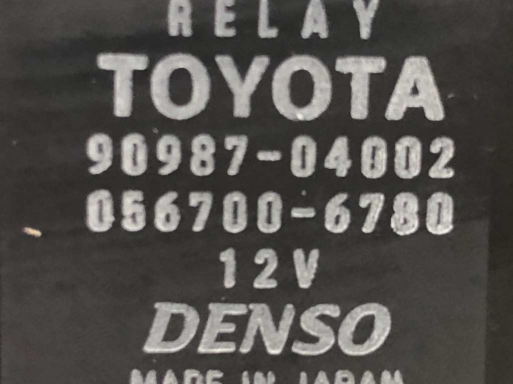 _b166193 トヨタ アルテッツァ RS200 SXE10 ヒューズボックス 室内側 (2) 90987-04002 056700-6780 GXE10 JCE10 ジータ_画像3