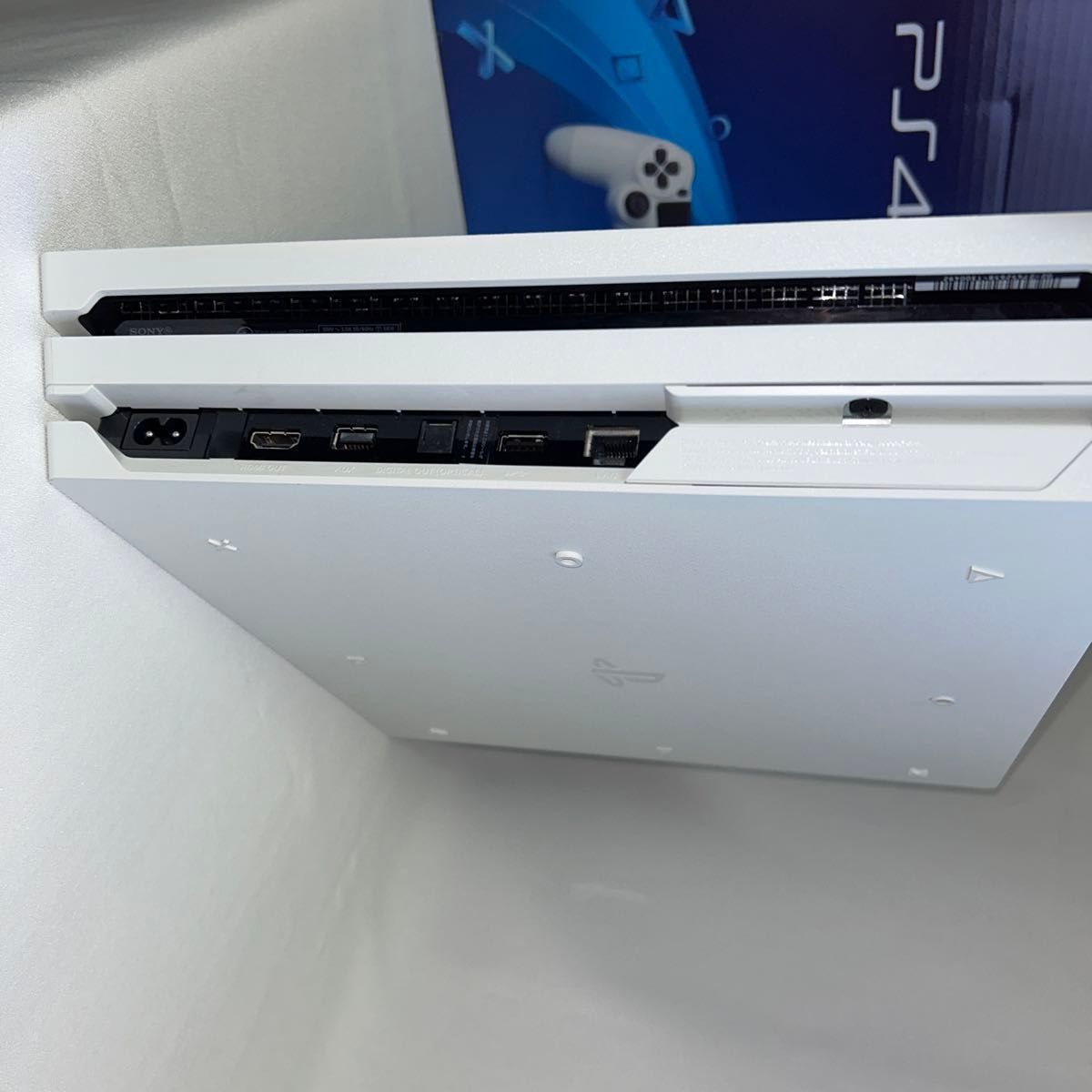 PlayStation 4 Pro グレイシャー・ホワイト 1TB(CUH-7200BB02 PlayStation 4 Pro グレイシャー・ホワイト 1TB(CUH-7200BB02