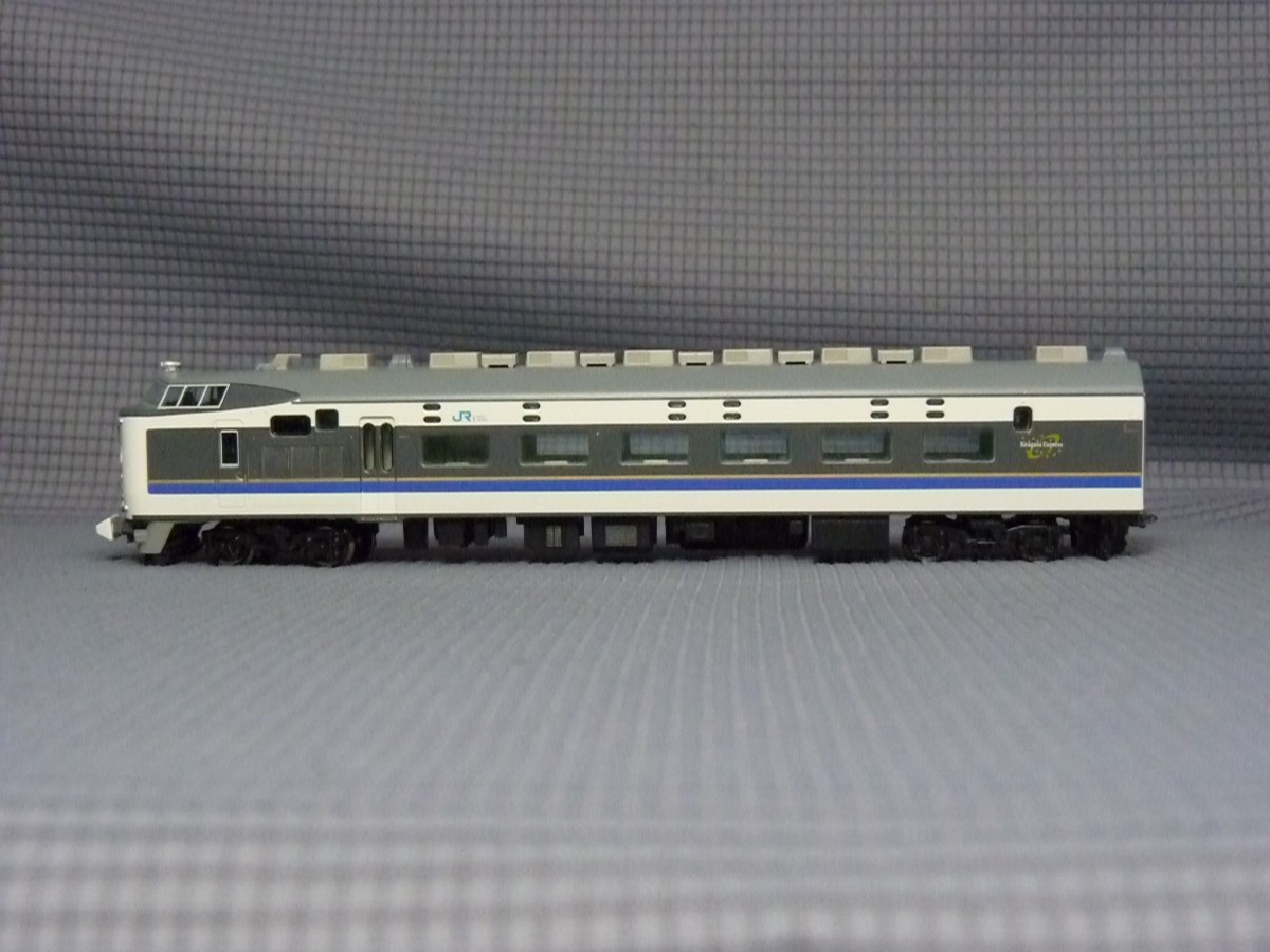 ★TOMIX『クハネ581』JR西日本 きたぐに色　 中古美品　ファーストカー　先頭車　その①_画像3