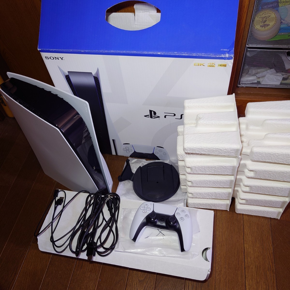 SONY PS5 PlayStation5 プレイステーション5 本体CFI-1000A01 通常版