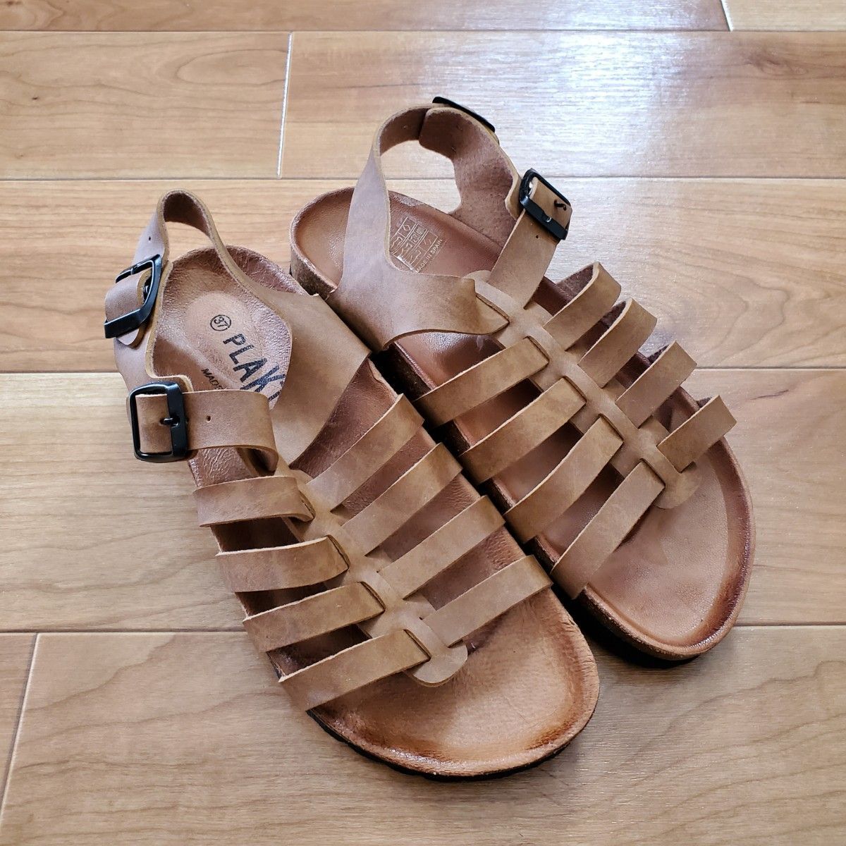 【新品】プラクトン　サンダル　靴　シューズ　24cm　フラット　保管崩れあり　未使用