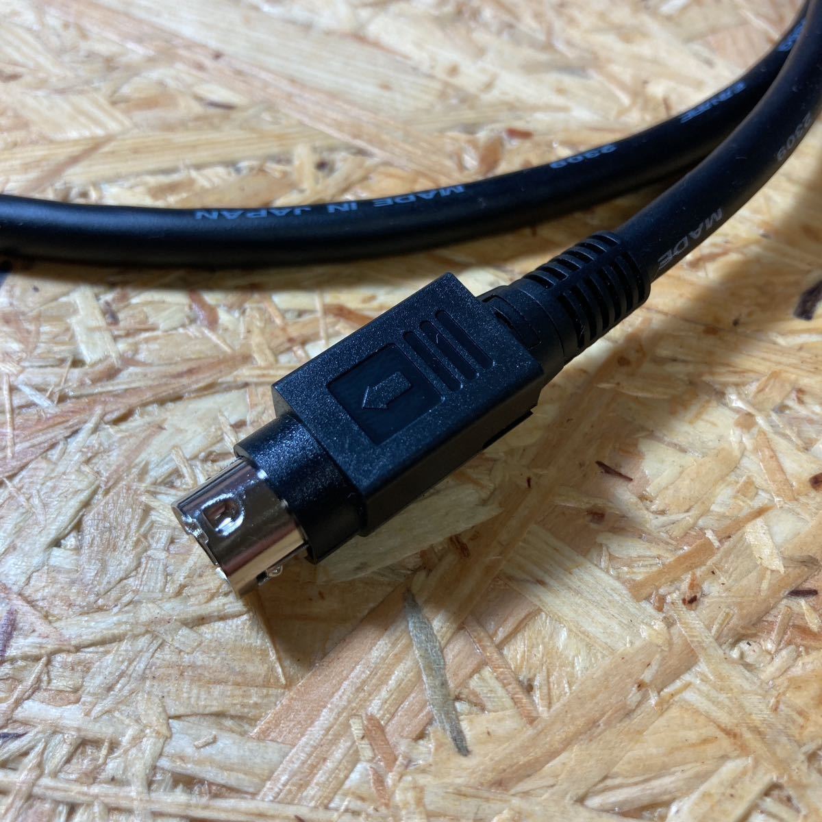 OFCケーブル使用 1 5m IK Multimedia iLoud Micro Monitor 対応 OFCケーブル使用 1 5m IK Multimedia iLoud Micro Monitor 対応