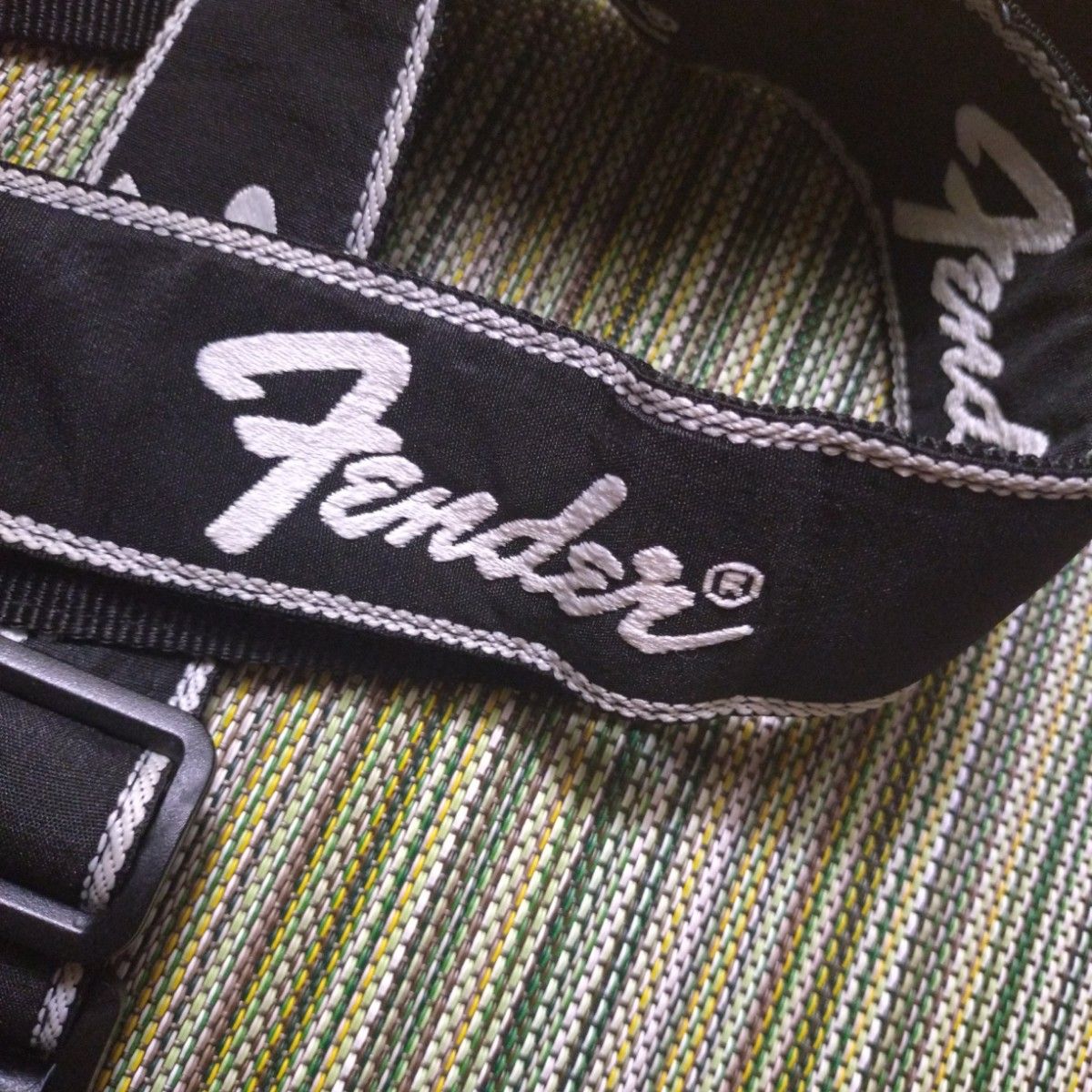 FENDER ギターストラップ