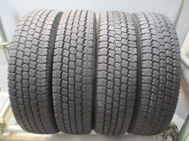 管理番号 R227 スタッドレス 中古タイヤ 195/85R16 114/112L LT 冬4本価格！TOYO DELVEX M934 法人宛/営業所止め送料無料_画像1