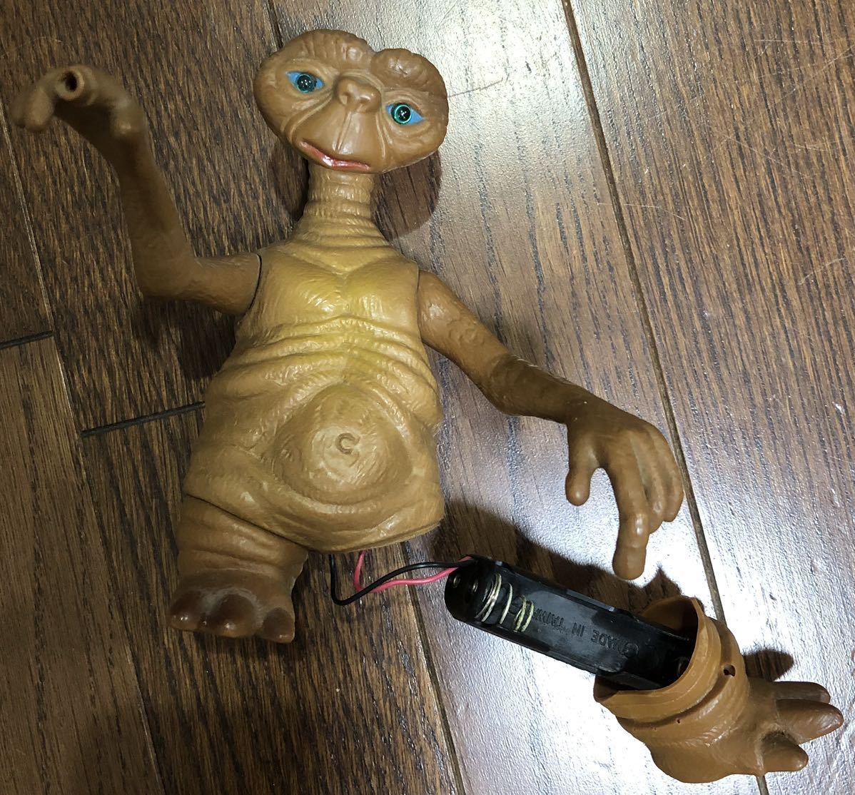  ultra rare Vintage 1982 year eyes . finger . light lighting. ... making. E.T. figure that time thing Showa Retro movie antique 80\'s doll collection 