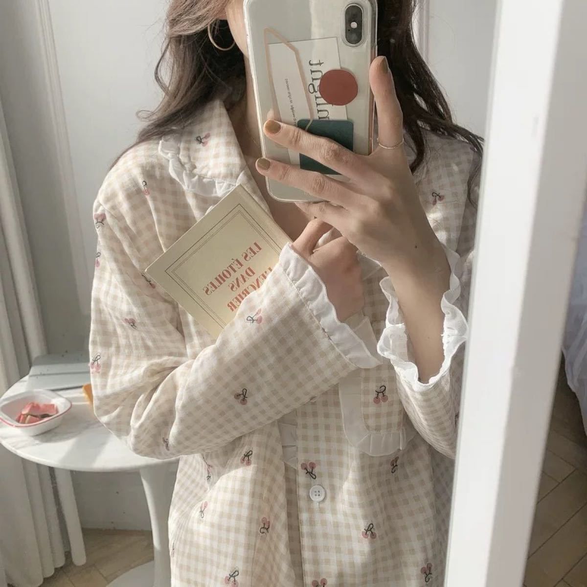 新品 新品 可愛いさくらんぼ チェック柄 上下2点セットパジャマ 新品 新品 可愛いさくらんぼ チェック柄 上下2点セットパジャマ