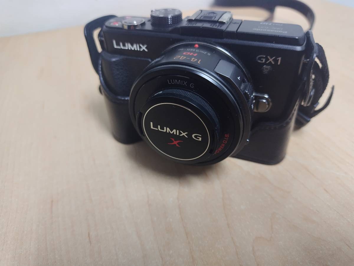 [ミラーレス一眼カメラ]Panasonic/パナソニック LUMIX DMC-GX1X（VARIO 1：3.5-5.6/14-42 ASPH）シャッター回数約2300[中古使用品]_画像2