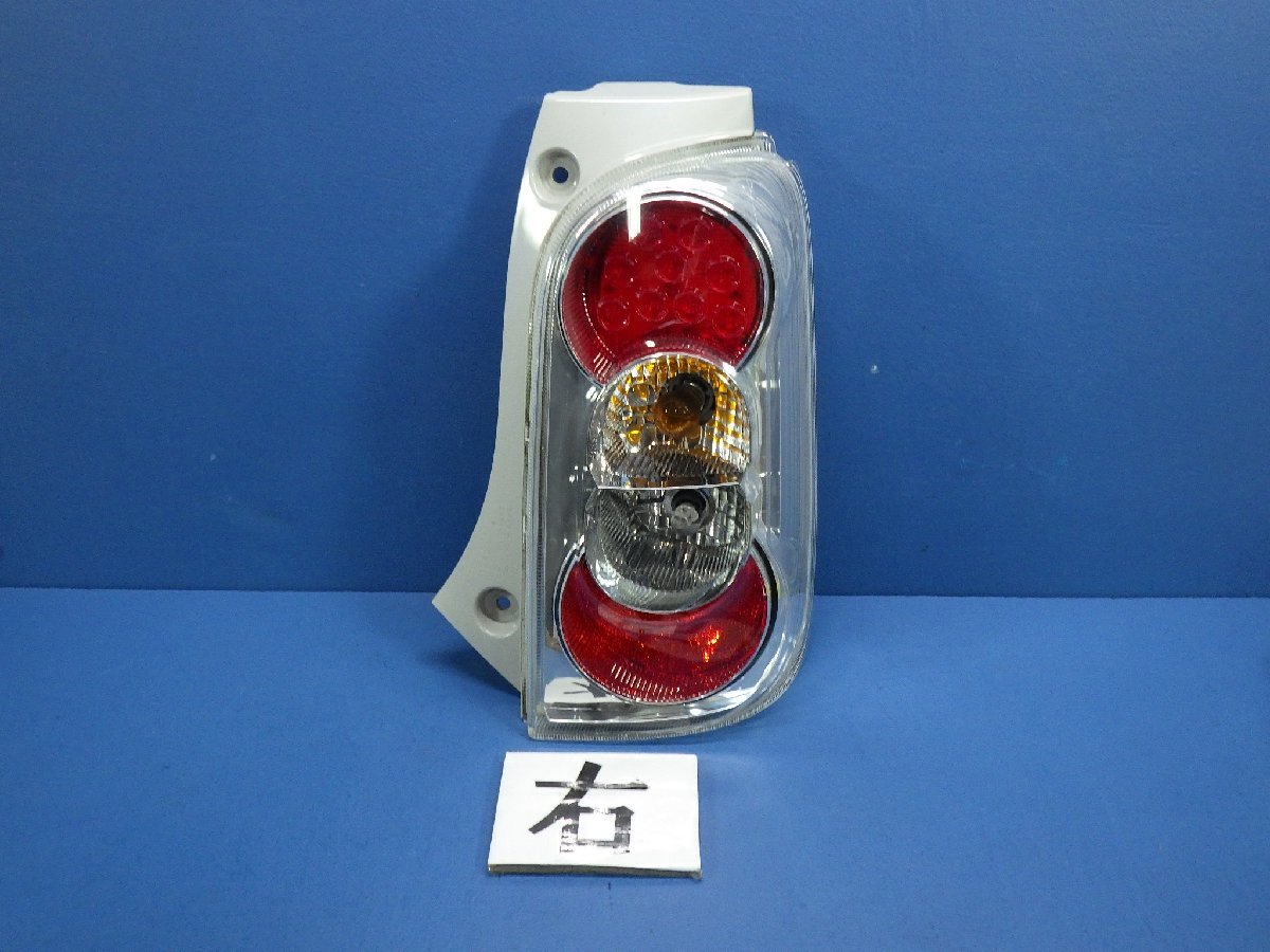 ミラココア プラスX 右 テールランプ 20515 LED 運転席側 テールライト H24年 L675S L685S_画像1