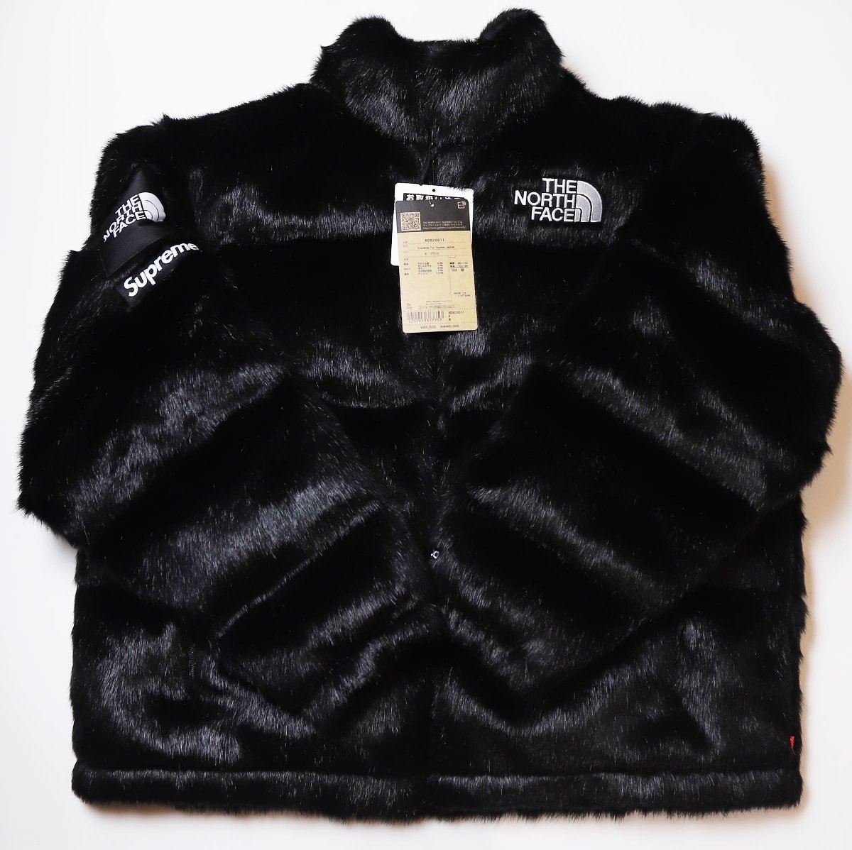 【新品】シュプリーム×ノースフェイス　サイズM　ブラック　THE NORTH FACE　Faux Fur Nuptse Jacket　ND92001I_画像1