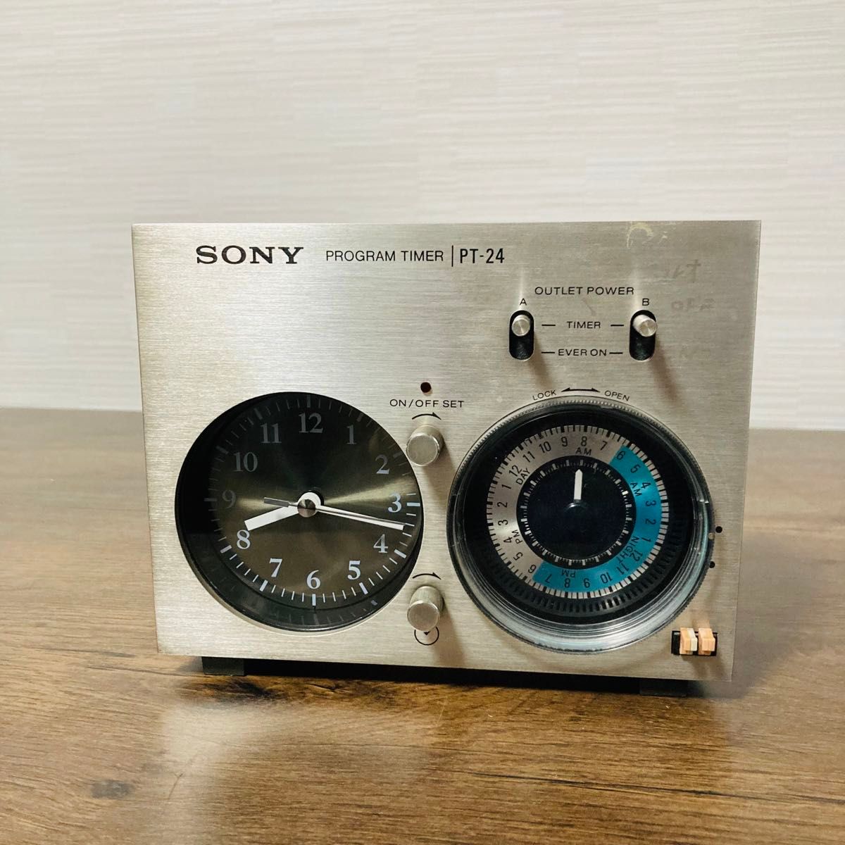 SONY  プログラムタイマー　ＰＴ-２４