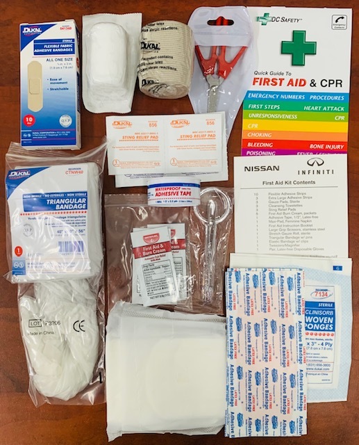 ◆新品 未使用◆純正品◆NISSAN FIRST AID KIT ロゴ入り日産 ファーストエイドキット 救急箱 USDM ニッサン　ノート　セレナ　リーフ　_画像3