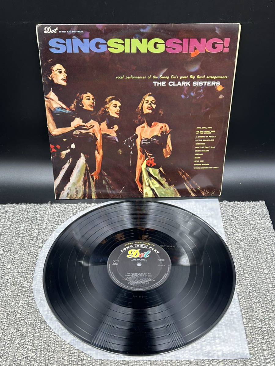 １６３５　ペラジャケ　ＬＰ　レコード　クラーク・シスターズ（THE CLARK SISTERS）　SINGSINGSING！_画像1