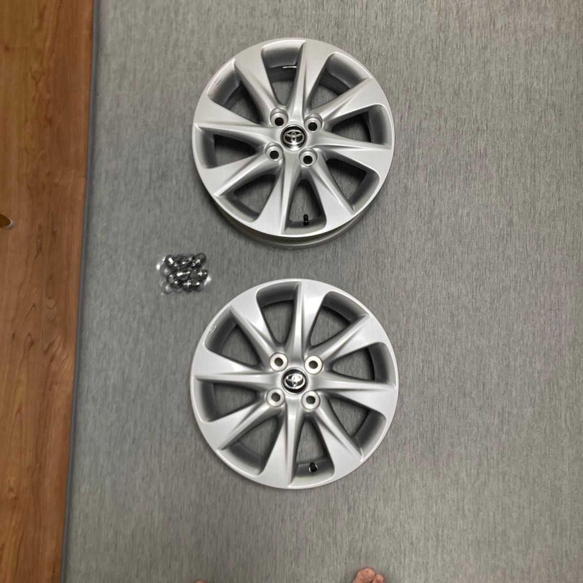 新型アクア 純正アルミホイール4本セット 新車外し|タイヤ 新型アクア 純正アルミホイール4本セット 新車外し|タイヤ