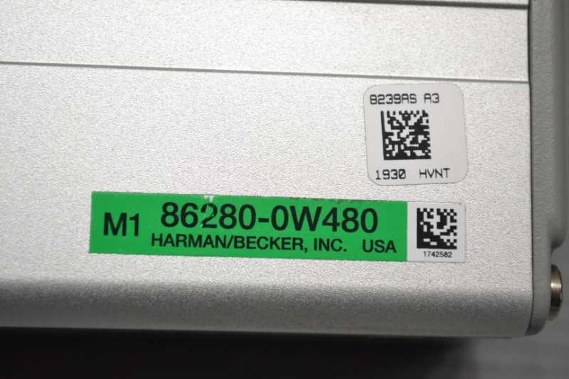 レクサス LS460 前期(USF40) 純正 マークレビンソン 良品 取付OK 動作保証 オーディオ アンプ 86280-0W480 / 86280-0W480 k080188の画像2