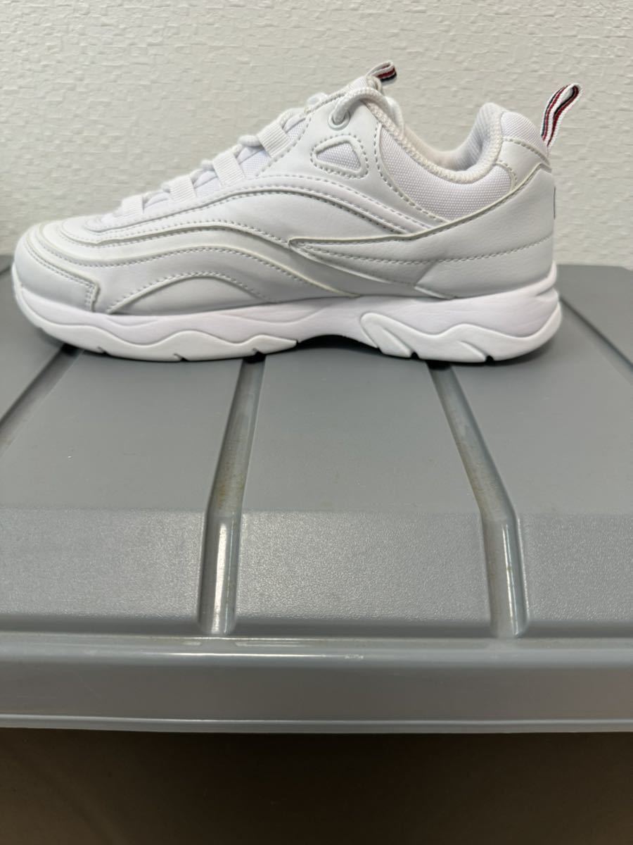 フィラ　FILA スニーカー　24.5cm 箱無し_画像6