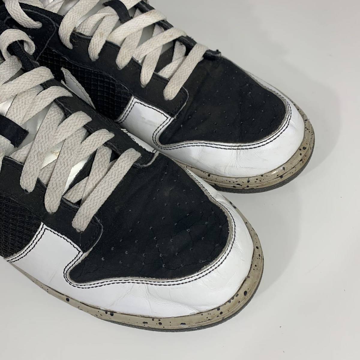 28.5cm NIKE DUNK LOW CL AIR JORDAN 4 304714-018 US10.5 ナイキ ダンク ロー ブラック ホワイト 黒白 BLACK/WHITE-GRANITE 2006年製_画像8