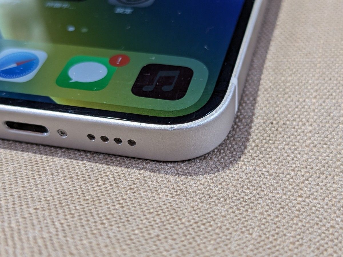 美品 Apple iPhone 12 mini 128GB ホワイト バッテリー82% sim 美品 Apple iPhone 12 mini 128GB ホワイト バッテリー82% sim