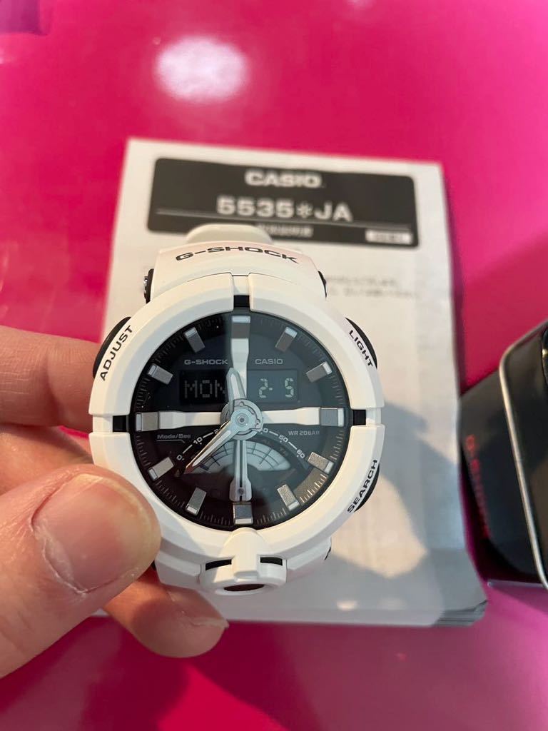 ☆超美品☆CASIO カシオ G-SHOCK GA-500 クォーツ☆20気圧防水☆ホワイト×ブラック 缶ケース&説明書付き☆検索)SEIKO ハイパーカラーズ☆_画像5