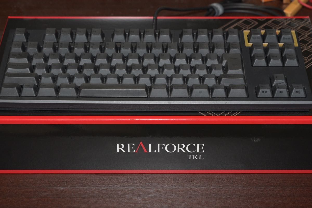 REALFORCE TKL SA R2TLSA-JP3-BK （ブラック）