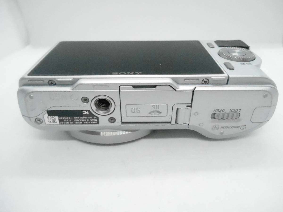 SONY ソニー NEX-C3　カメラ本体+バッテリー＋チャージャー付き ＊ジャンク扱い品　（送料無料）_画像3