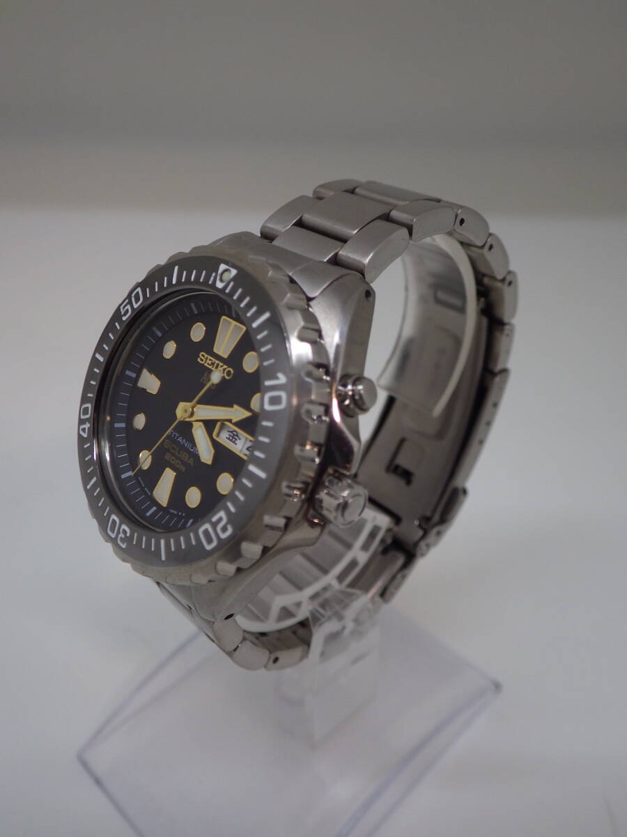 キャパシタ交換済 SEIKO AGS TITANIUM SCUBA 200m ワンピースケース SBBW045 チタン 定価7万 5M43_画像2