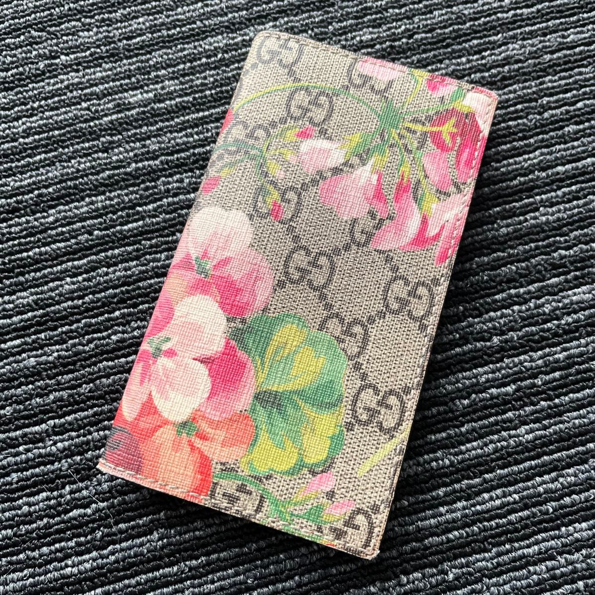 GUCCI グッチ iPhone スマホケース 手帳型 グッチブルーム 花柄 GUCCI グッチ iPhone スマホケース 手帳型 グッチブルーム 花柄