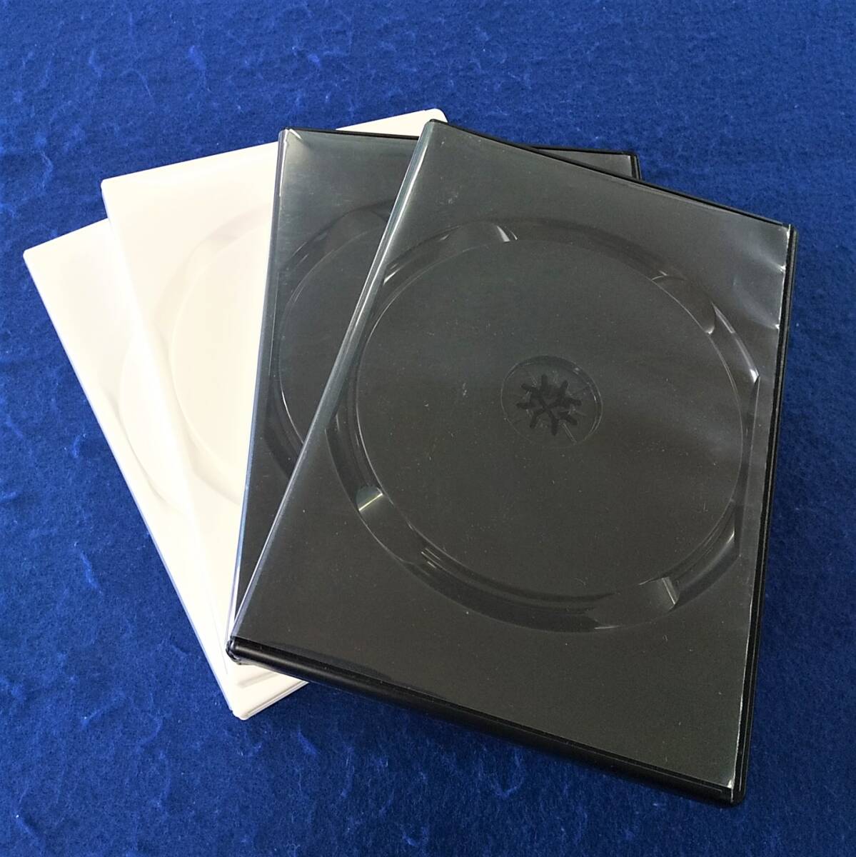 #3 00009 DVDトールケース(白・黒) 4枚セット【中古】送料無料【レンタル落ち】の画像1