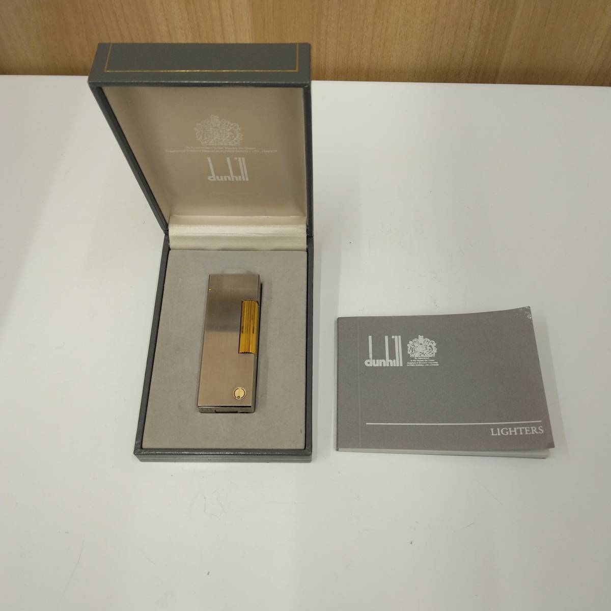 #3770 ライター 喫煙具 Dunhill ダンヒル シルバー＆ゴールドカラー ローラー 箱・冊子付 出品時着火確認無 現状品 中古品 個人保管品_画像1