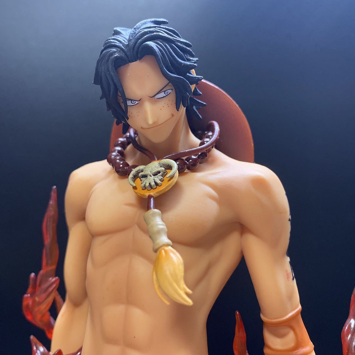 現状品 ワンピース MASTER STARS PIECE ポートガス・D・エース 火拳Ver. フィギュア 中古 ONE PIECE 中古 箱無し 稀少_画像2