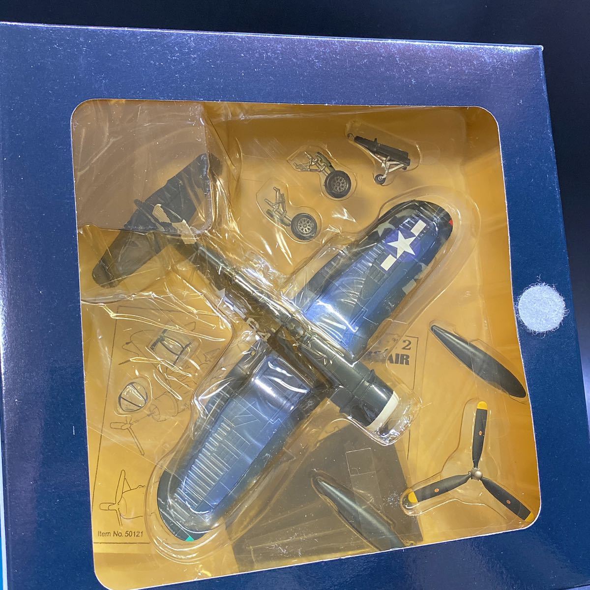 DRAGON ドラゴン ウイングス 1/72 F4U-1D コルセア VBF-83 USS エセックス フィギュア 模型 プラモ 稀少 レア 未使用_画像6