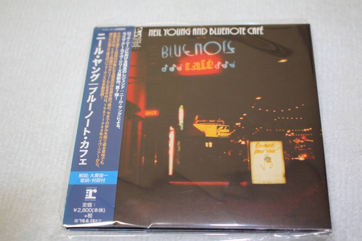 Neil Young (ニール・ヤング) (24) Neil Young And Bluenote：Bluenote ★ 帯付紙ジャケット国内盤 ★ 中古品 の画像1