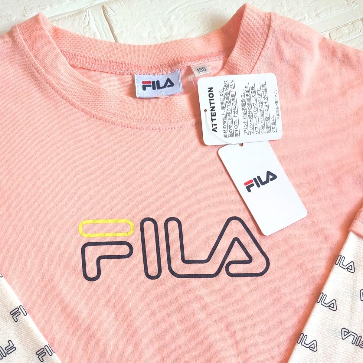 【新品】タグつき　FILA　フィラ　長袖 Tシャツ　ロンT　サイズ130　ピンク　ロゴタグ　ロゴ袖　女の子　かわいい　映え