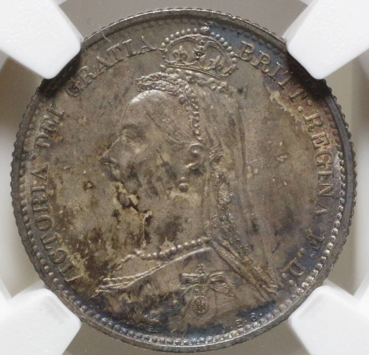 【幸運の6ペンス】1887年 イギリス ヴィクトリア女王【MS62】6ペンス 銀貨 ジュビリーヘッド ビクトリア シールド アンティーク コイン NGC_画像1