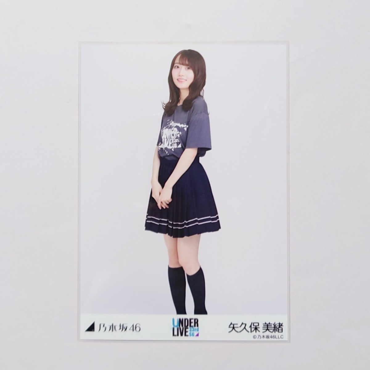 乃木坂46〈矢久保美緒〉【33rdSGアンダーライブTシャツ】ヒキ _ 生写真 おひとりさま天国_画像1