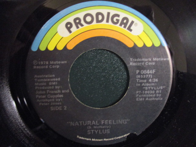 Stylus ： Look At Me 7'' / 45s ★ '78 AOR ☆ c/w Natural Feeling // 5点で送料無料_画像2