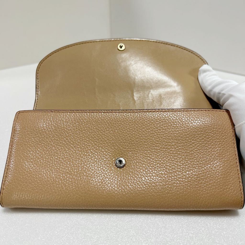 ☆良品☆ ◆COACH コーチ F26786◆ 長財布　L字ファスナー　本革　スタッズ　ロゴ金具　花　小銭入れ有　ベージュ 【USED】0201