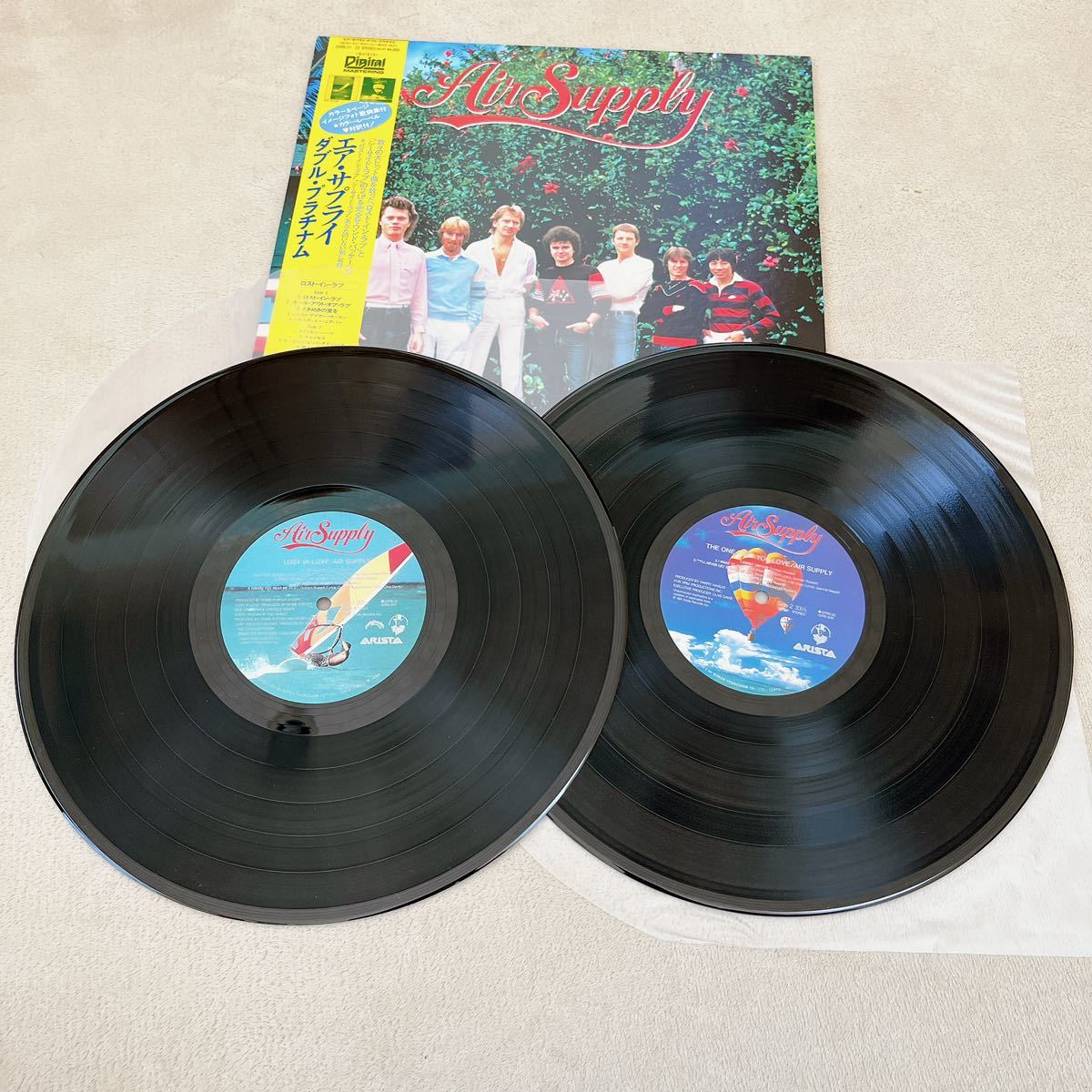 【国内盤帯付】AIR SUPPLY LOST IN LOVE THE ONE THAT YOU LOVE エア・サプライ / 2LP 2枚組レコード / 20RS 21 /ライナー有 / 洋楽 /_画像9