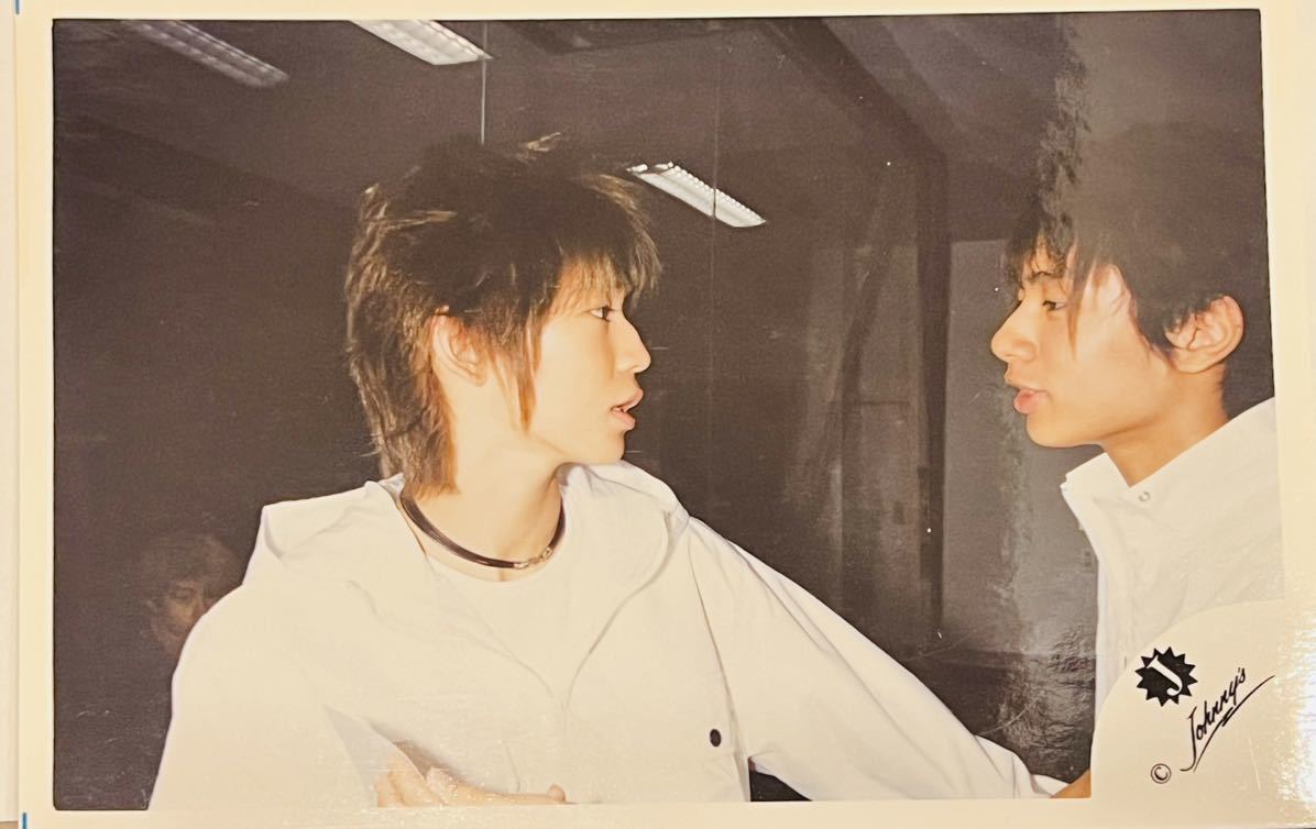 KAT-TUN 勝運 亀梨和也 中丸雄一 2001年頃 2ショット Johnnys ジャニーズ 公式 写真の画像1