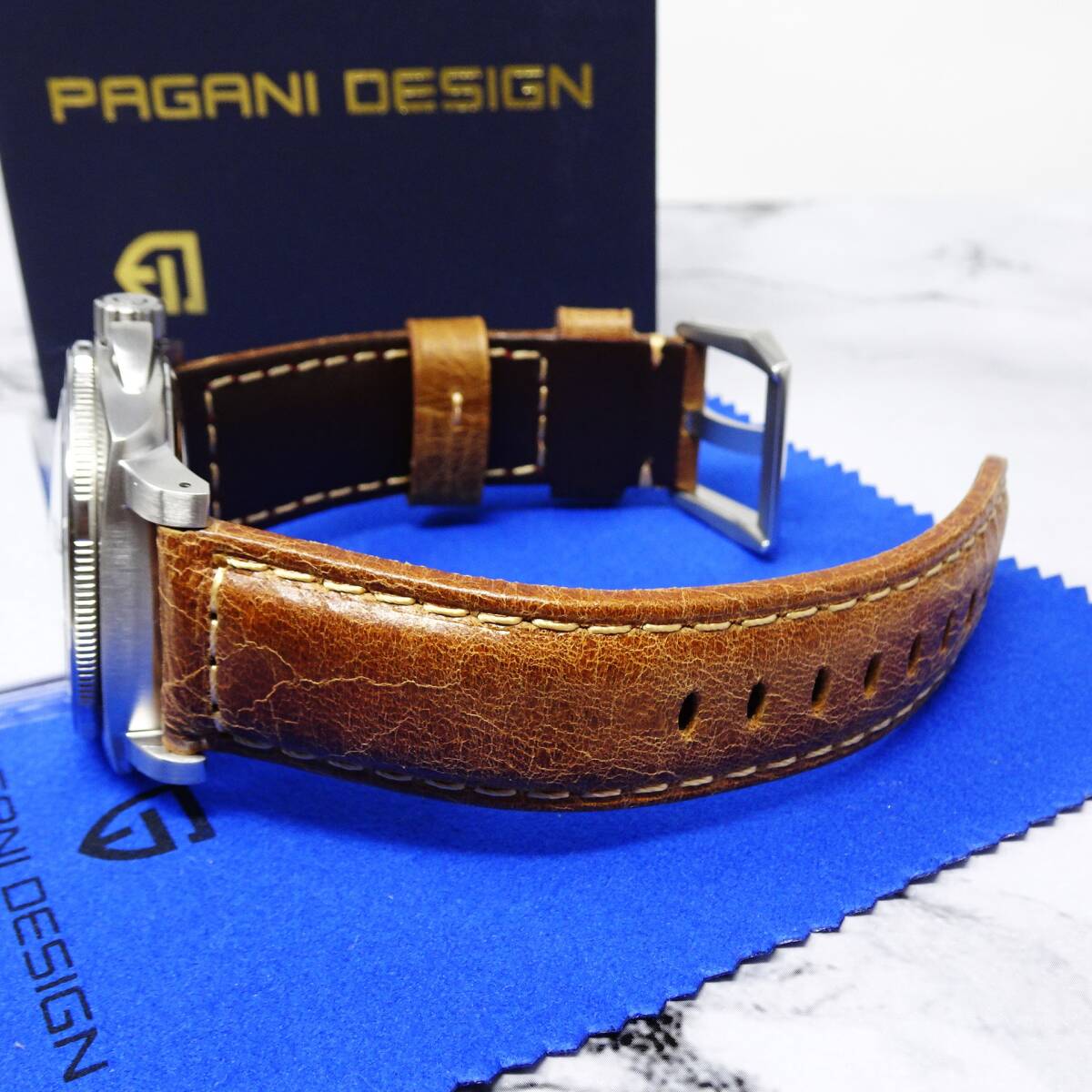 送料無料・〓新品〓腕時計 パガーニデザイン PAGANI DESIGN 機械式・NH39Ａ・オープンハート・ビンテージ加工ベルト・サファイア・PD-1736_画像8