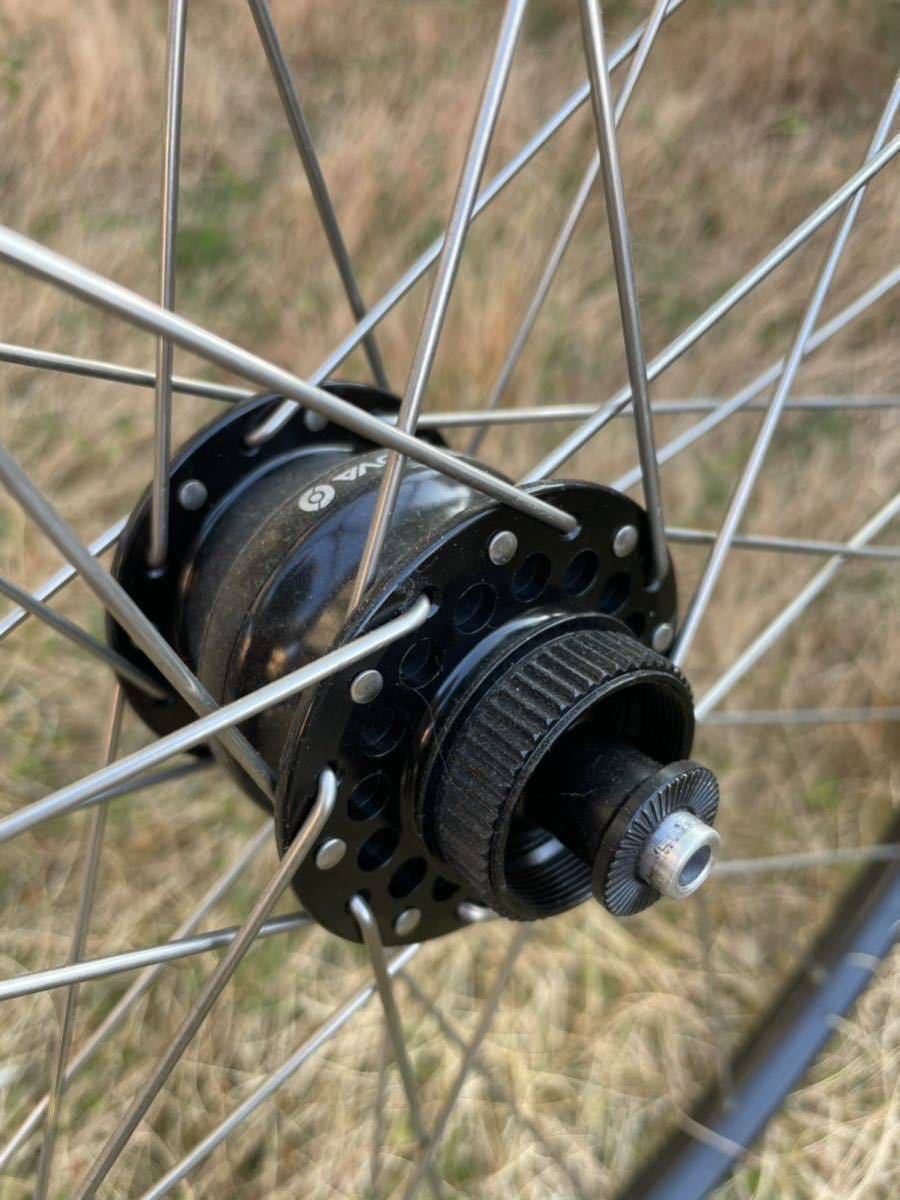 1スタ!ハブダイナモホイールセット! super nova dynamo front hub DTswiss240s rear disk hub 通勤 エブリディ ブルぺ 700c surly salsa_画像6