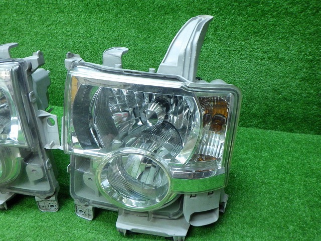 ダイハツ　L575S　L585S　コンテカスタム　ヘッドライト　左右　HID　100-51966　240205037_画像2